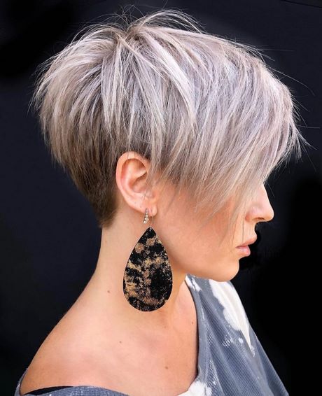 pixie-short-hairstyles-2022-46 Pixie short hairstyles 2022