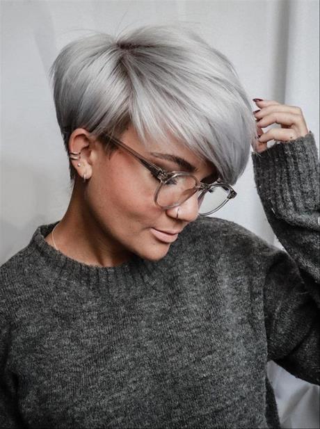 pixie-short-hairstyles-2022-46_2 Pixie short hairstyles 2022