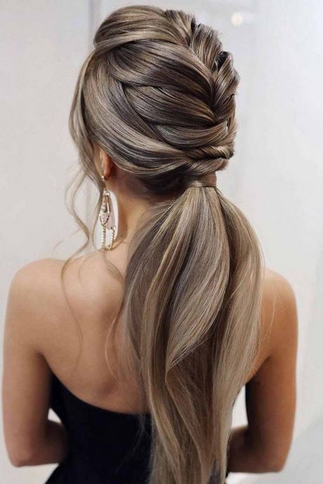 prom-hairstyles-for-long-hair-2022-58_14 Prom hairstyles for long hair 2022