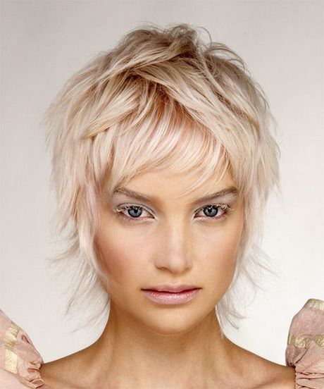 short-blonde-hairstyles-2022-73_8 Short blonde hairstyles 2022