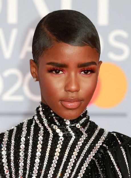 short-haircuts-for-black-women-2022-18_8 Short haircuts for black women 2022