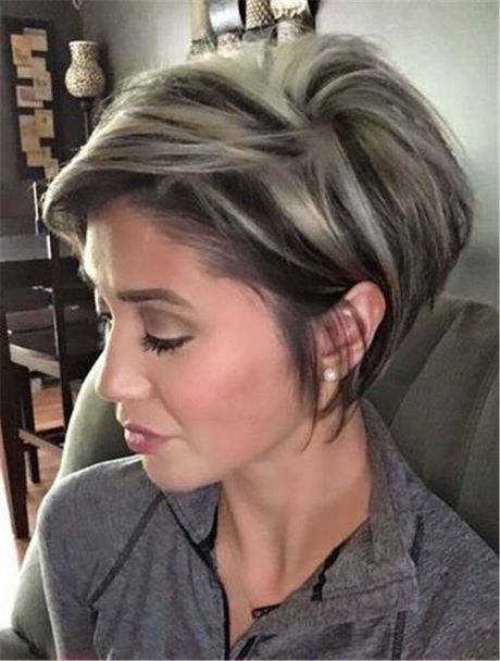 short-womens-hairstyles-2022-87_3 Short womens hairstyles 2022