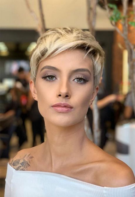 trendy-short-haircuts-for-2022-11_15 Trendy short haircuts for 2022