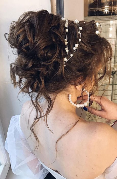 updo-hairstyles-for-prom-2022-07_6 Updo hairstyles for prom 2022