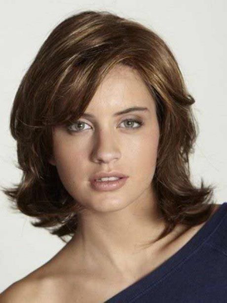 best-haircut-for-round-face-female-2023-61_12 Best haircut for round face female 2023