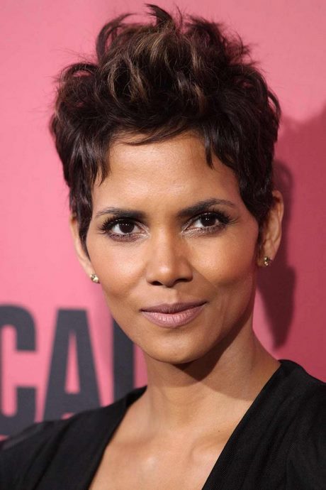 best-short-hairstyles-for-women-2023-20_12 Best short hairstyles for women 2023