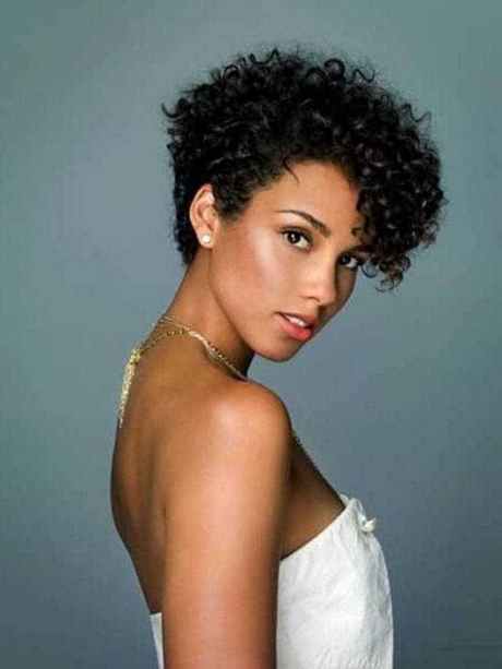 black-short-curly-hairstyles-2023-79_6 Black short curly hairstyles 2023