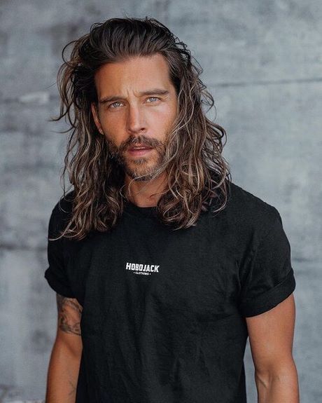 hairstyle-long-hair-2023-24_12 Hairstyle long hair 2023