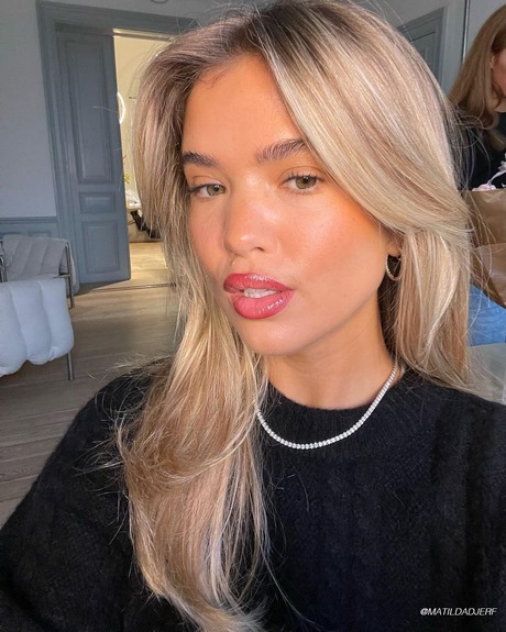 long-hairdos-2023-34_6 Long hairdos 2023