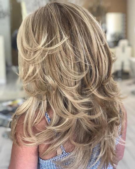 long-hairstyles-with-layers-2023-97_16 Long hairstyles with layers 2023