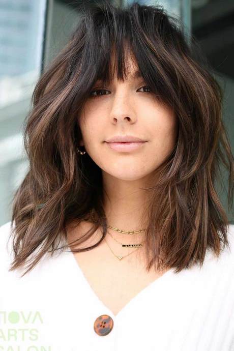 mid-length-layered-haircuts-2023-89_3 Mid length layered haircuts 2023