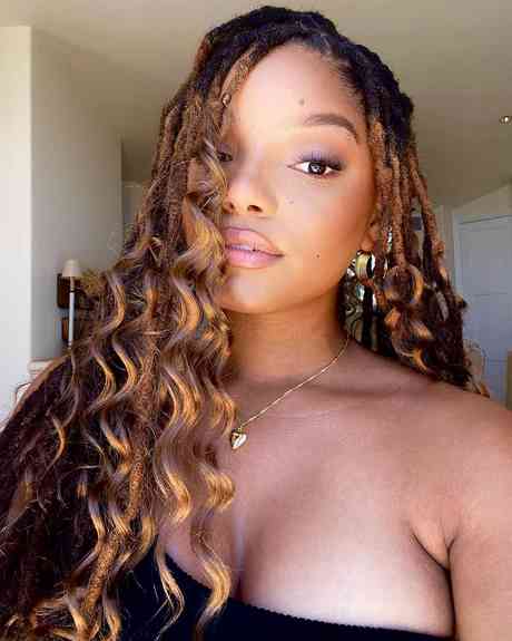 new-hairstyles-for-long-hair-2023-69_2 New hairstyles for long hair 2023
