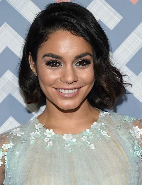 short-hair-round-face-2023-73_13 Short hair round face 2023