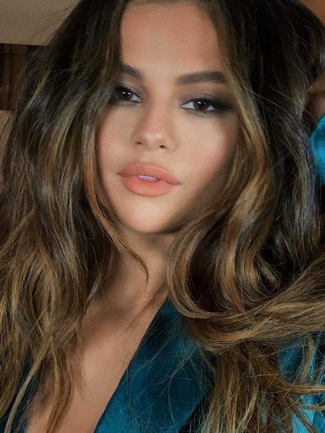 short-hair-round-face-2023-73_4 Short hair round face 2023