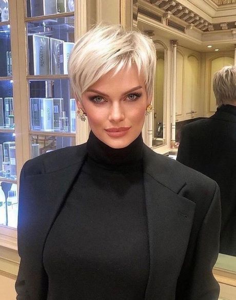short-hairstyles-women-over-50-2023-80_12 Short hairstyles women over 50 2023