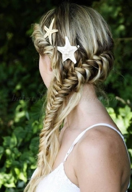 beach-wedding-hairstyles-32_4 Beach wedding hairstyles