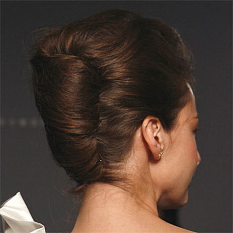 french-twist-hairstyle-57_6 French twist hairstyle