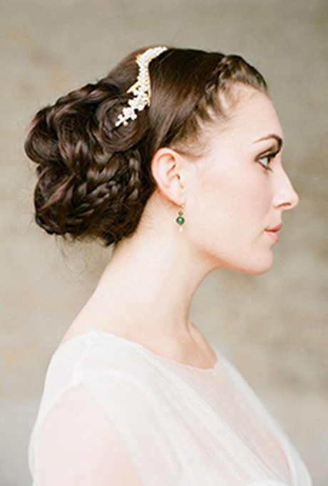 hairstyles-updos-62_9 Hairstyles updos