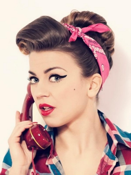 pin-up-hairstyles-50_5 Pin up hairstyles