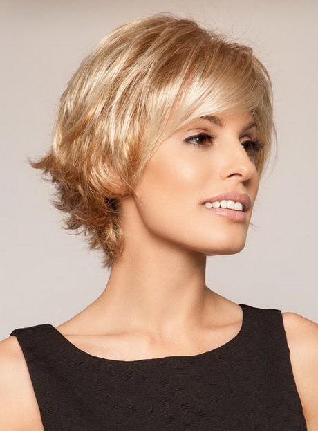 short-feathered-hairstyles-09_10 Short feathered hairstyles