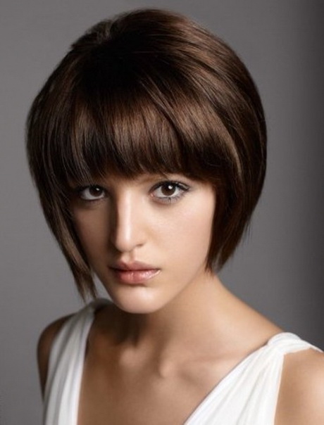 short-hairstyles-with-bangs-78_9 Short hairstyles with bangs