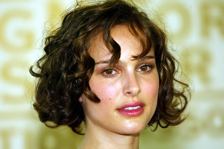 7-hairstyles-for-growing-out-bangs-86_4 7 hairstyles for growing out bangs