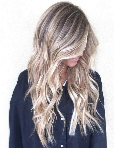 8-hairstyles-every-girl-should-know-89_17 8 hairstyles every girl should know