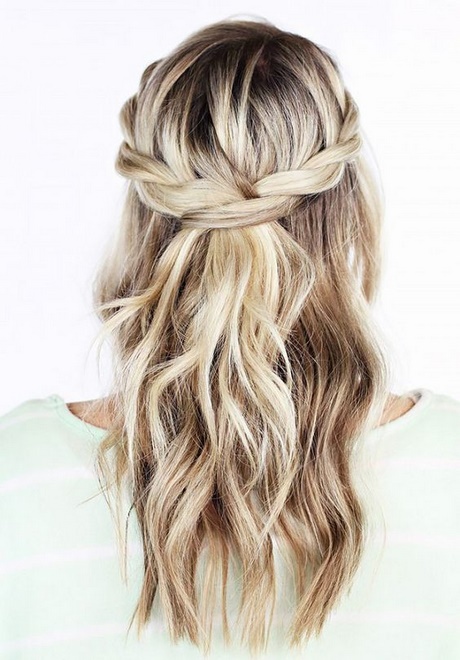 8-hairstyles-for-the-beach-41 8 hairstyles for the beach