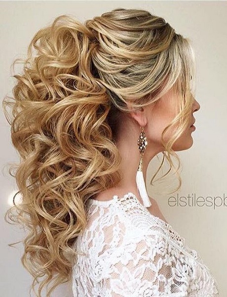 beautiful-updos-for-long-hair-91_11 Beautiful updos for long hair