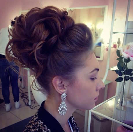 beautiful-updos-for-long-hair-91_17 Beautiful updos for long hair