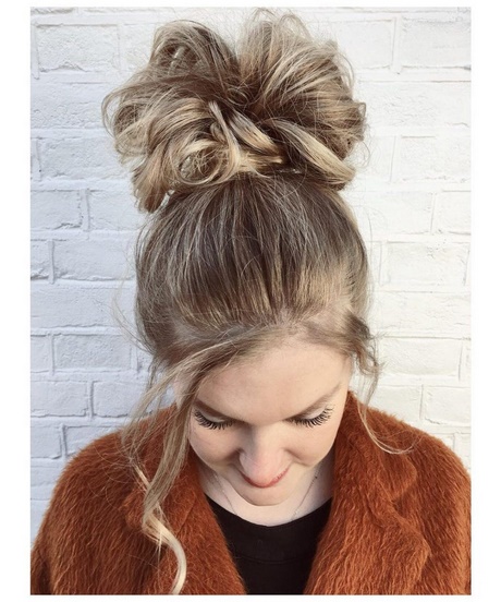 cute-and-easy-updos-for-thick-hair-83_20 Cute and easy updos for thick hair