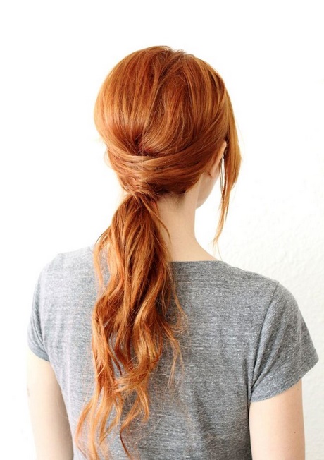 fast-easy-updos-for-long-hair-23_16 Fast easy updos for long hair