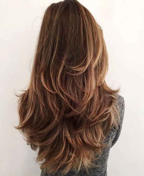 hairstyles-3-layers-60_15 Hairstyles 3 layers