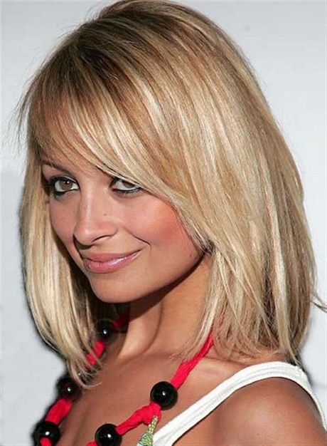 hairstyles-for-blondes-with-thick-hair-39_10 Hairstyles for blondes with thick hair