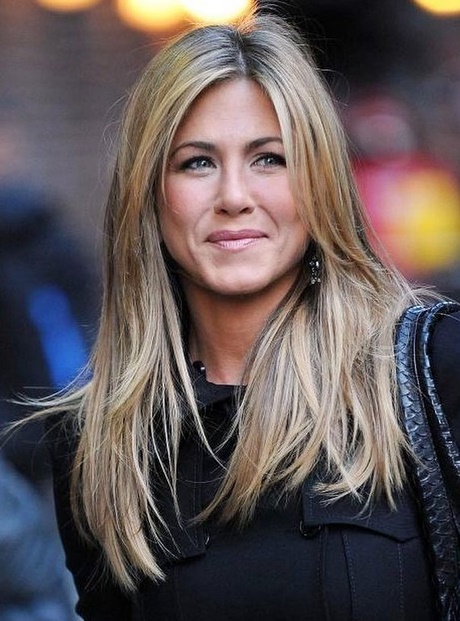 hairstyles-jennifer-aniston-18_14 Hairstyles jennifer aniston