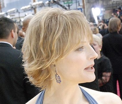 hairstyles-jodie-foster-36_11 Hairstyles jodie foster