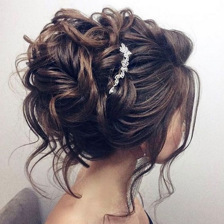 hairstyles-updos-for-medium-hair-75_7 Hairstyles updos for medium hair