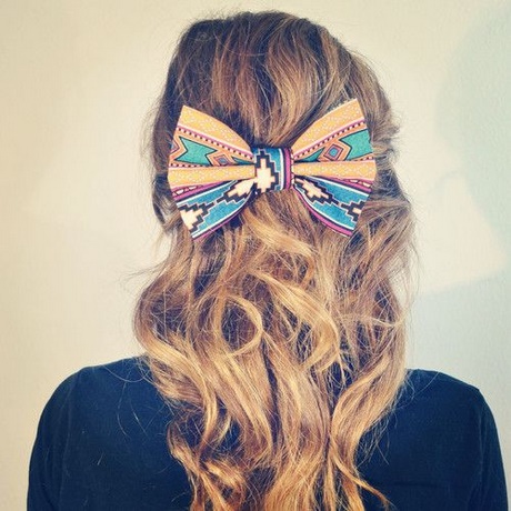 hairstyles-with-bows-36_7 Hairstyles with bows
