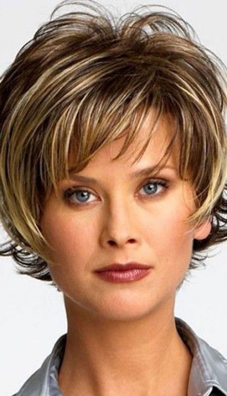 short-hairstyles-w-bangs-61_6 Short hairstyles w bangs