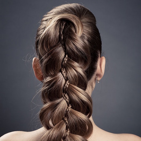 cool-hair-braids-for-long-hair-37_17 Cool hair braids for long hair