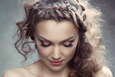 cute-and-easy-braided-hairstyles-41_12 Cute and easy braided hairstyles