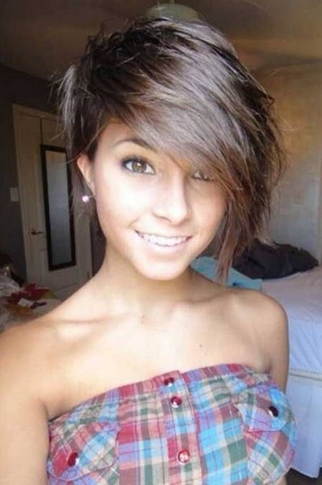 cute-haircut-styles-for-girls-01_20 Cute haircut styles for girls