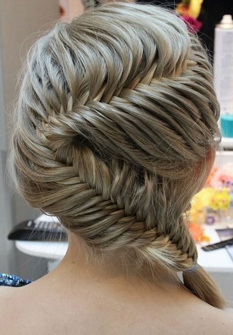 different-plait-hairstyles-57_6 Different plait hairstyles