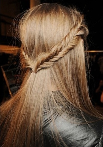 easy-plait-hairstyles-67_3 Easy plait hairstyles