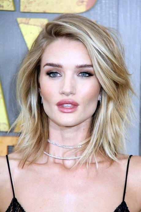 Hairstyles For Collarbone Length Hair