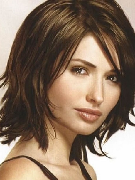 mid-length-female-hairstyles-38_18 Mid length female hairstyles