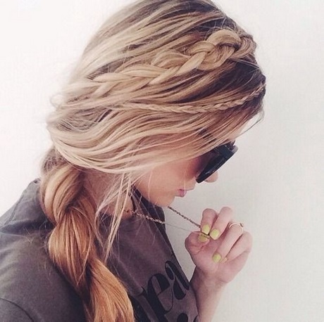 pretty-plait-hairstyles-71_7 Pretty plait hairstyles