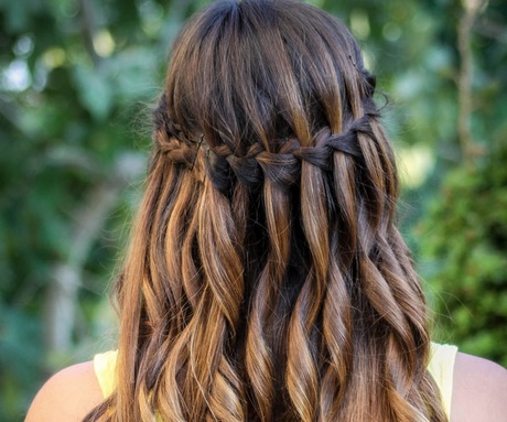 ways-to-braid-your-hair-34_15 Ways to braid your hair