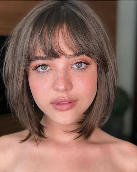 best-hairstyles-with-bangs-2020-94_18 Best hairstyles with bangs 2020