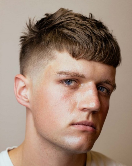 haircuts-for-round-shaped-faces-2020-27_7 Haircuts for round shaped faces 2020